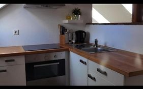 Gemütlich Obergeschoss Wohnung